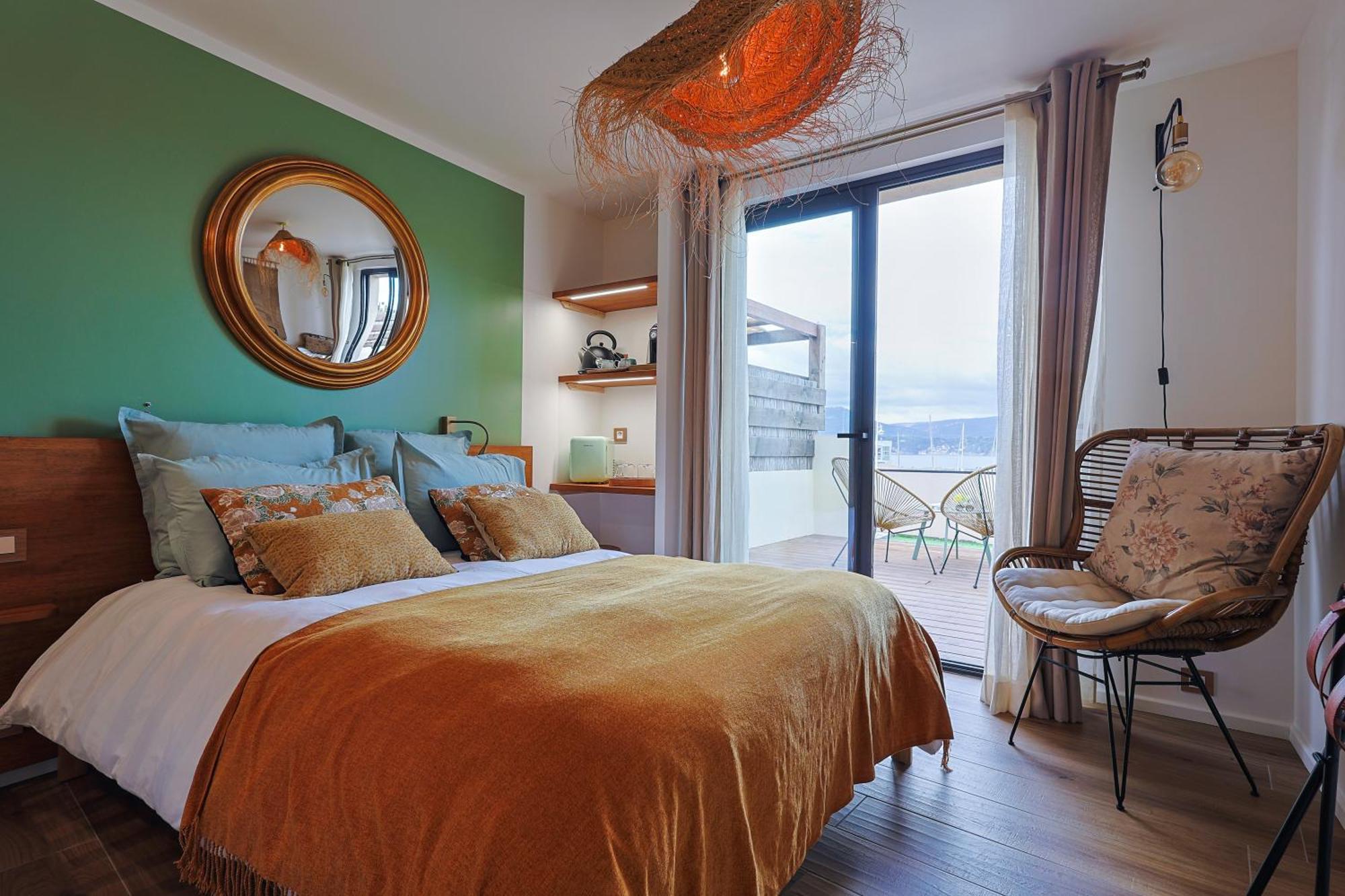 Chambre D'Hote Luxe Vue Mer Boheme Le Pradet Exterior photo